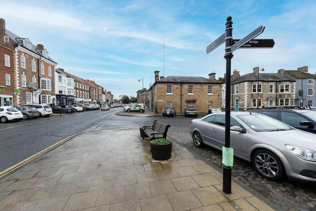 In The Heart Of It! Villa Stokesley Exterior photo